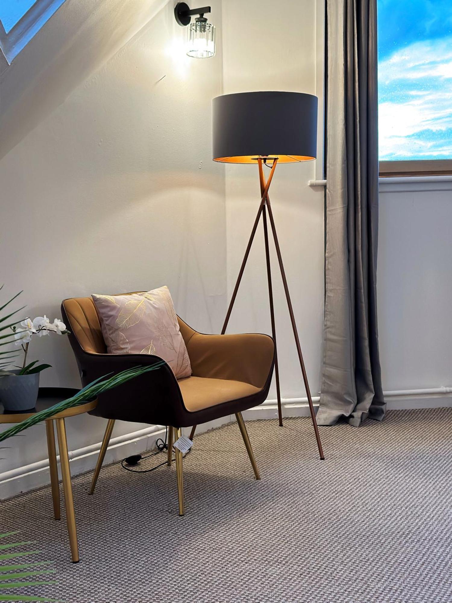 Aria's Place In Chelsea - 2 King Size Bed, 1 Double Bed * Londra